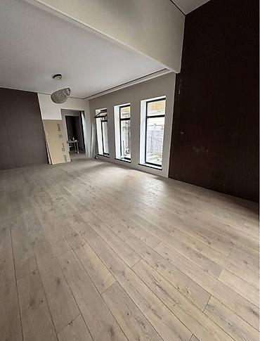 Үйлөрдү сатуу: 6 бөлмө жана андан көп, 170 м², 3 соток, Бишкек, Менчик ээси — 6