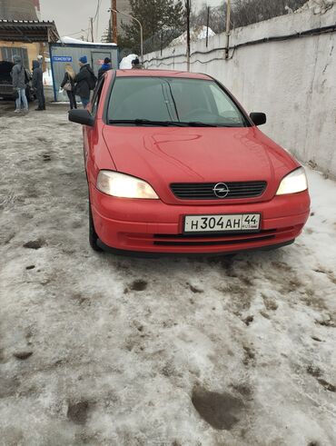дуги на авто: Opel Astra: 2004 г., 1.4 л, Механика, Бензин, Седан