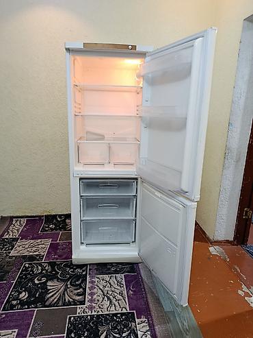продаю бу пылесос: Холодильник Indesit, Б/у, Двухкамерный, De frost (капельный), 60 * 175 * 60 — 6