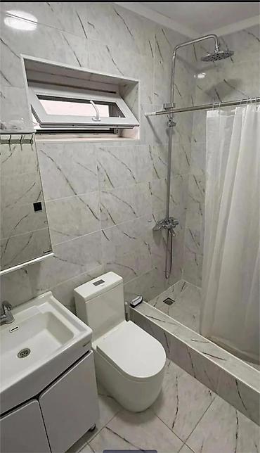 Продажа коттеджей и домов: 🏡 Продаётся 2-х этажный дом 📍Район : Ак-Орго ж/м 📌Расположение  — 10