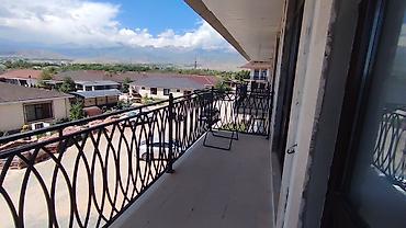 flat on rent: Сдается светлая 2‑комнатная квартира с большим балконом и видом на — 4