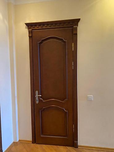 otaq qap: Klassik üslubda taxta otaq qapıları dəsti - Material: tam ağac (tünd — 2
