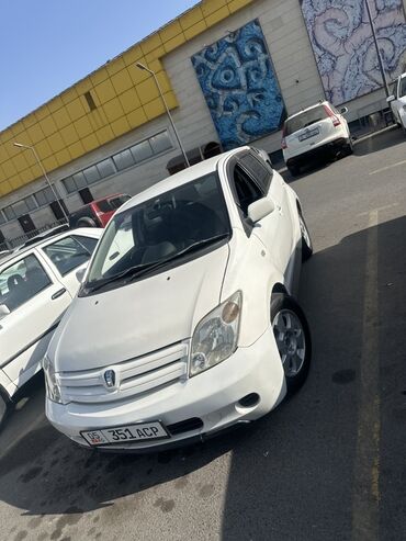 стекло тайота: Toyota ist: 2003 г., 1.5 л, Автомат, Бензин, Хетчбек