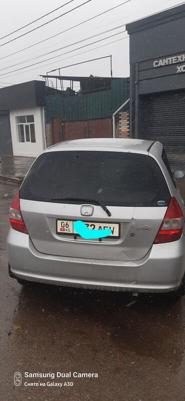 хонда фид: Honda Fit: 2003 г., 1.3 л, Автомат, Бензин, Хетчбек