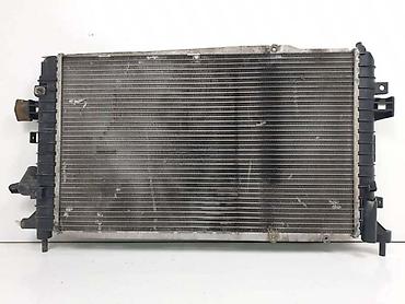 nozzle engine: HLADNJAK ZA OPEL ZAFIRA OD 2005. DO 2014. GOD. | Polovni originalni — 1