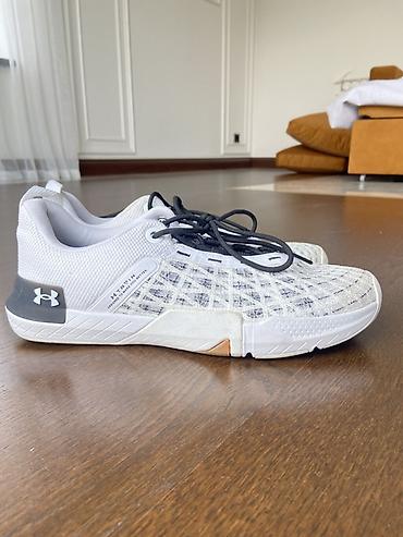 Кроссовки и спортивная обувь: Мужские кроссовки, 45, Under Armour, Б/у, цвет - Белый — 1