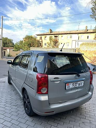 такта раум: Toyota Raum: 2004 г., 1.5 л, Автомат, Бензин, Хэтчбэк — 6