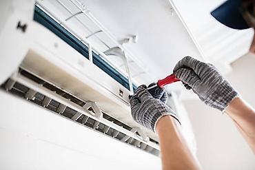 Установка кондиционеров: Кондиционер - Профессиональная установка сплит‑систем и кассетных — 9