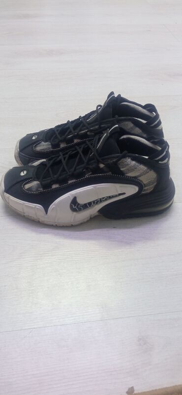 обувь 28 размер: Эркектердин кроссовкасы, 43, Nike, Колдонулган, Акылуу жеткирүү, Өзү алып кетүү, Акысыз жеткирүү