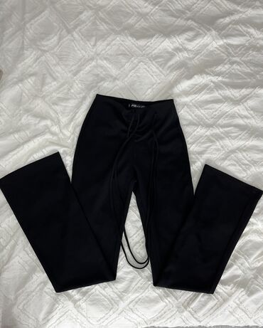 beli sako i crne pantalone: 2XS (EU 32), Normalan struk, Zvoncare
