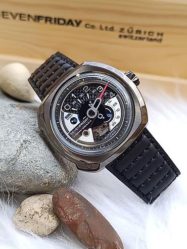 qanlı qol: Yeni, Qol saatı, Sevenfriday, rəng - Qara — 1