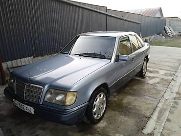 буд е 2: Mercedes-Benz W124: 1992 г., Механика, Бензин, Седан — 1