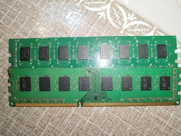 Prosessorlar: Operativ yaddaş (RAM) 4 GB, 1333 Mhz, DDR3, PC üçün, İşlənmiş