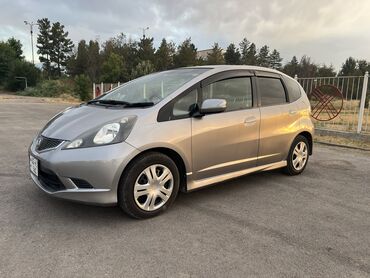 транспорт каракол: Honda Fit: 2008 г., 1.5 л, Вариатор, Бензин, Хэтчбэк