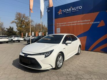 жабры на капот: Toyota : 2021 г., 1.8 л, Вариатор, Гибрид, Седан