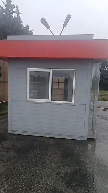 Budkalar, köşklər: Satış üçün mobil ticarət/kiosk pavilyonu - Ölçü: təxmini 3x4 m — 2