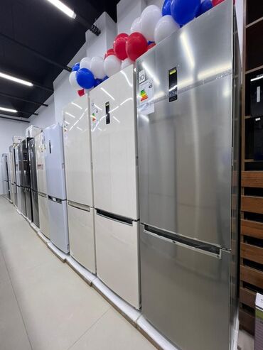 Холодильники: Холодильник LG, Новый, Двухкамерный, No frost, 60 * 2 * 55, С рассрочкой — 3