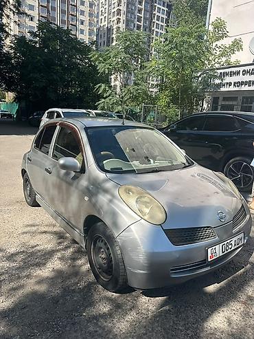 мото зонтик: Nissan March: 2002 г., 1.3 л, Автомат, Бензин, Хэтчбэк — 1