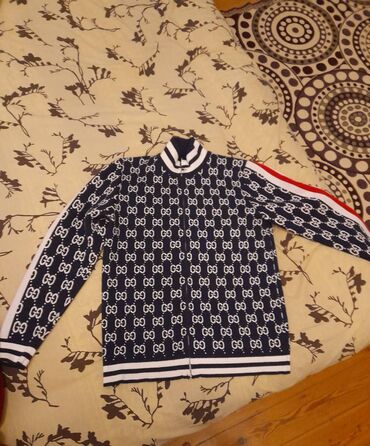 cins pencekler kisi ucun: Sviter, Gucci, 2XL lalafo.az -da cins pencekler kisi ucun: Sviter, Gucci, 2XL