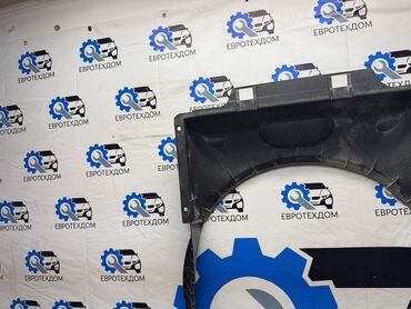 Другие детали кузова: Диффузор вентилятора Renault Magnum Тягач DXI13 2013 Контрактный из — 11