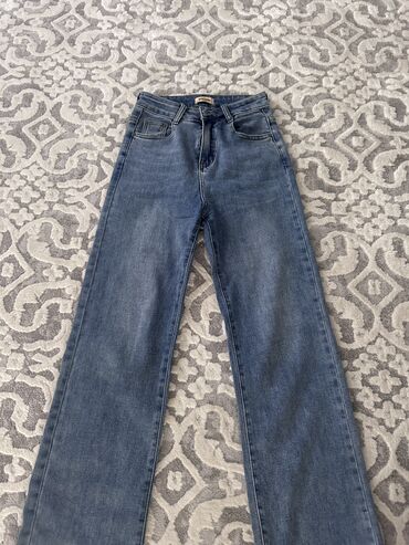 джинсы одеты: Прямые, Турция, Высокая талия