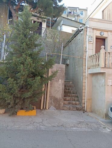 sebail rayonu bayil qesebesi kiraye evler: Баил 8 комнат, 146000 м², Нет кредита, Без ремонта