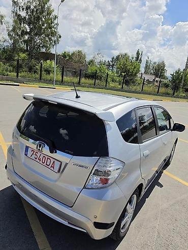 Honda: Honda Jazz: 2011 г., 1.3 л, Автомат, Гибрид, Хэтчбэк — 14