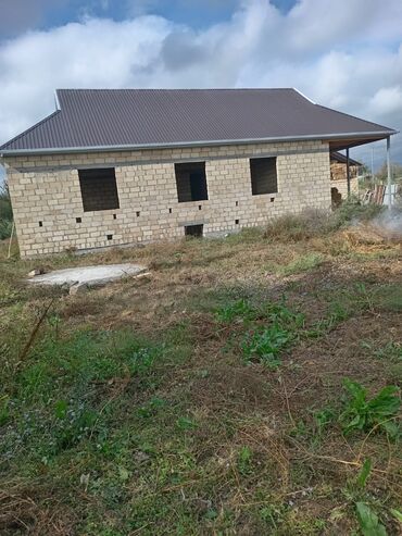 виллы на вилле: 4 комнаты, 100 м², Нет кредита, Без ремонта