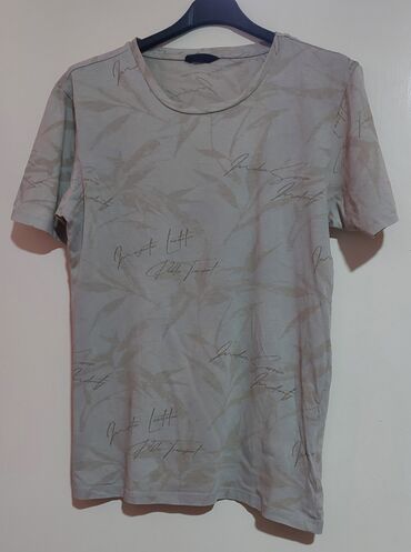 versace the dreamer 50ml cena: Short sleeves T-shirt, L (EU 52), color - Beige