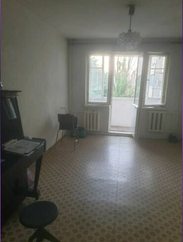 московская фучика: 3 бөлмө, 58 кв. м, 104-серия, 4 кабат, Эски ремонт