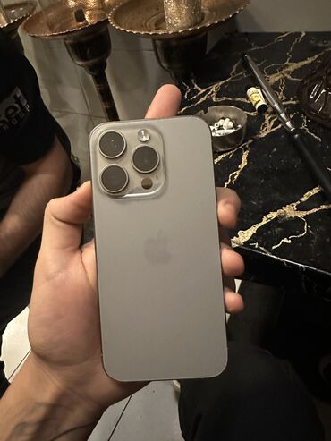 Apple iPhone: IPhone 15 Pro, 128 GB, Natural Titanium, Barmaq izi, Simsiz şarj, Face ID