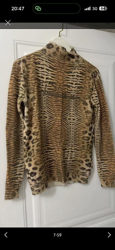 Брючные костюмы: Одежда женская, брала в Дубаи/Италии размер от s,m,l (до 44) новые и — 81