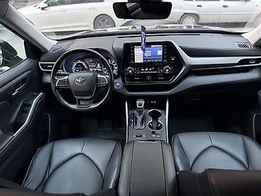 хамер авто: Toyota Highlander: 2021 г., 2.5 л, Автомат, Гибрид, Кроссовер — 7
