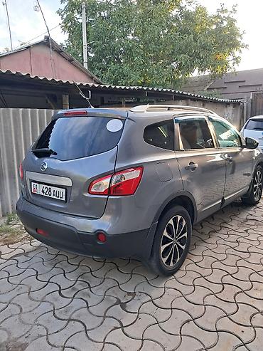 b class: Nissan Qashqai+2: 2011 г., 2 л, Вариатор, Внедорожник — 5