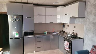 грузовые шины 385: Metbex mebeli Satilir az istifade olunub yaxsi veziyyetde ölçu 3,10m