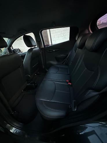 Chevrolet: Chevrolet Spark: 2017 г., 1 л, Автомат, Бензин, Хэтчбэк — 23