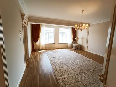 Долгосрочная аренда домов: 350 м², 7 комнат, Балкон застеклен, Кондиционер, Бронированные двери at lalafo.kg — 4 Долгосрочная аренда домов: 350 м², 7 комнат, Балкон застеклен, Кондиционер, Бронированные двери — 4