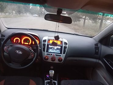 Kia: Kia Ceed: 1.6 l | Universal — 10