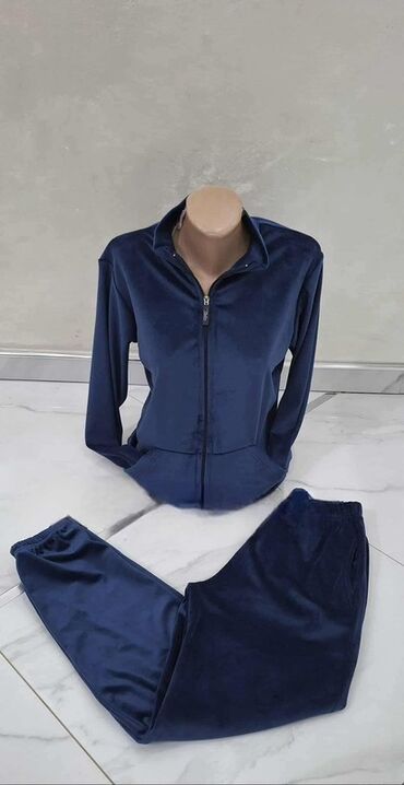 Gornji i donji deo: 💫Plisane trenerice cotex vrhunski plis vel L xl xxl 3xl 
👈3500din — 7