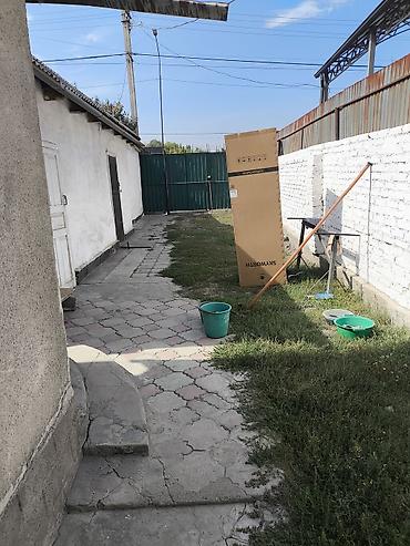 Продажа коттеджей и домов: Продаётся частный дом с дворовой территорией и хозяйственными — 6