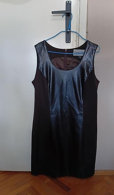 Haljine: Braon haljina bez rukava sa panelima od eko-kože - Model: uska — 14