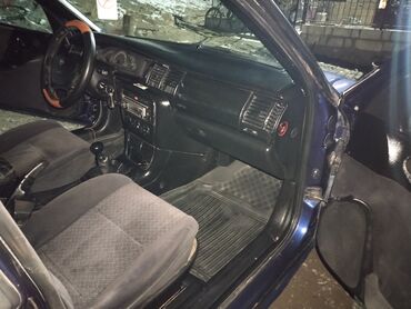 Opel: Opel Vectra: 1.8 l | 1997 il 358437 km Sedan — 15