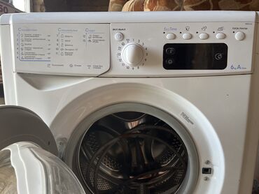 Кир жуучу машиналар: Кир жуучу машина Indesit, Колдонулган, Автомат, 6 кг чейин, Компакттуу