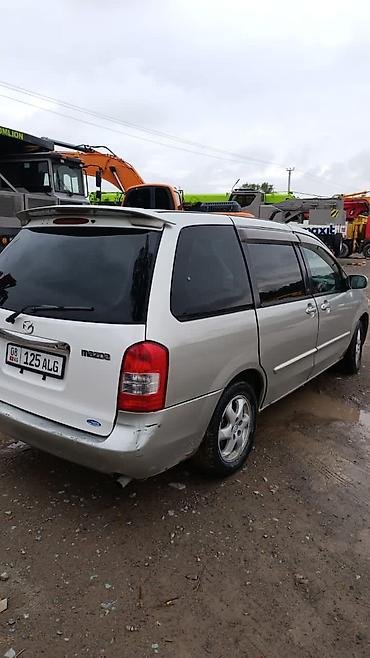 Mazda: Mazda MPV: 2001 г., 2.4 л, Автомат, Бензин, Минивэн — 3