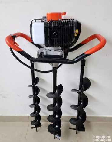 Ostali alati i mašine: Prodajem nov i kvalitetan benzinski bušač rupa. Snaga: 52 CC Model — 9