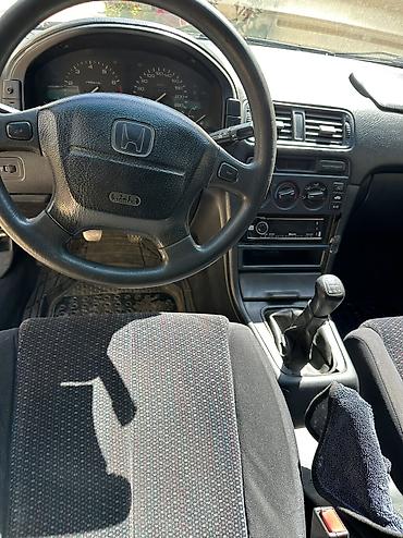 type r: Honda Accord: 1997 г., 1.8 л, Механика, Бензин, Седан — 6