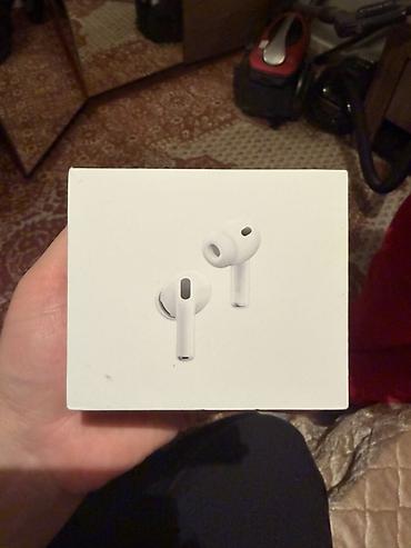 Аудиотехника: Apple AirPods Pro 3 (модели A3063, A3064, A3122) с зарядным кейсом - — 3