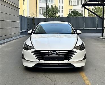 Hyundai Sonata: 2019 г., 2 л, Автомат, Бензин, Седан