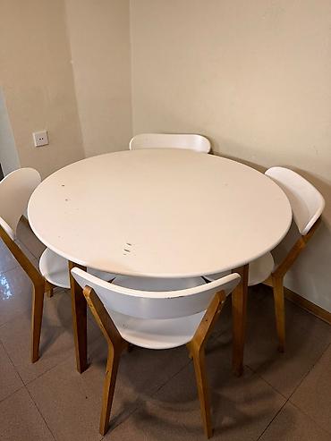 Mətbəx üçün, İşlənmiş, Oval masa, 4 stul