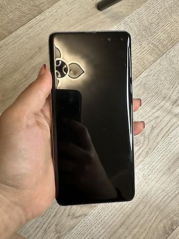 pad 6: Samsung Galaxy S10 5G (SM-G977N) - Экран 6.7" Dynamic AMOLED — 4
